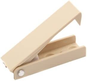 RV Designer Squared Baggage Door Catch Colonial White 2pc